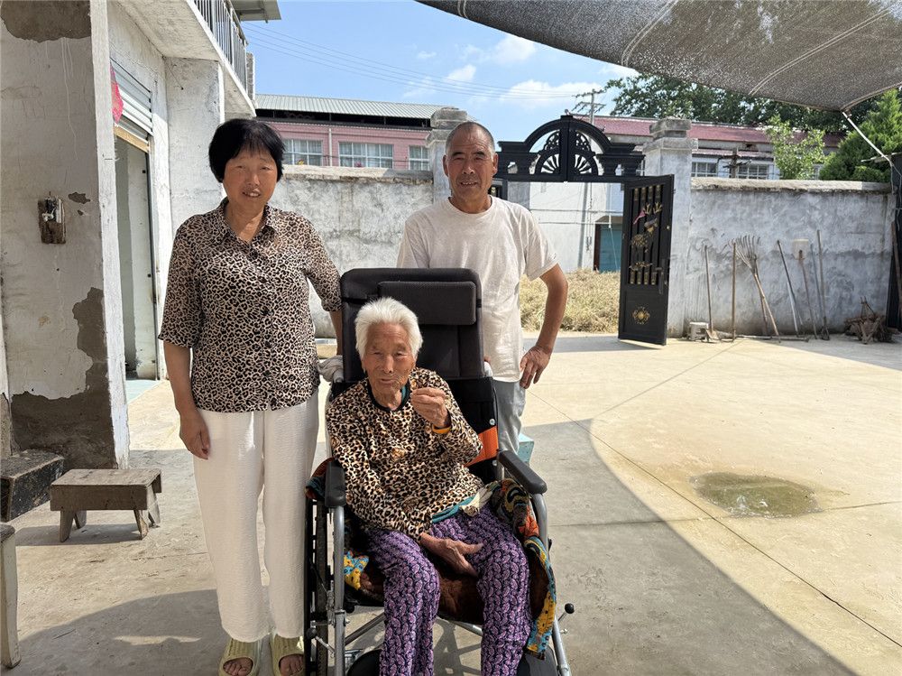 百岁老人赵王氏：勤快一辈子 知足过日子