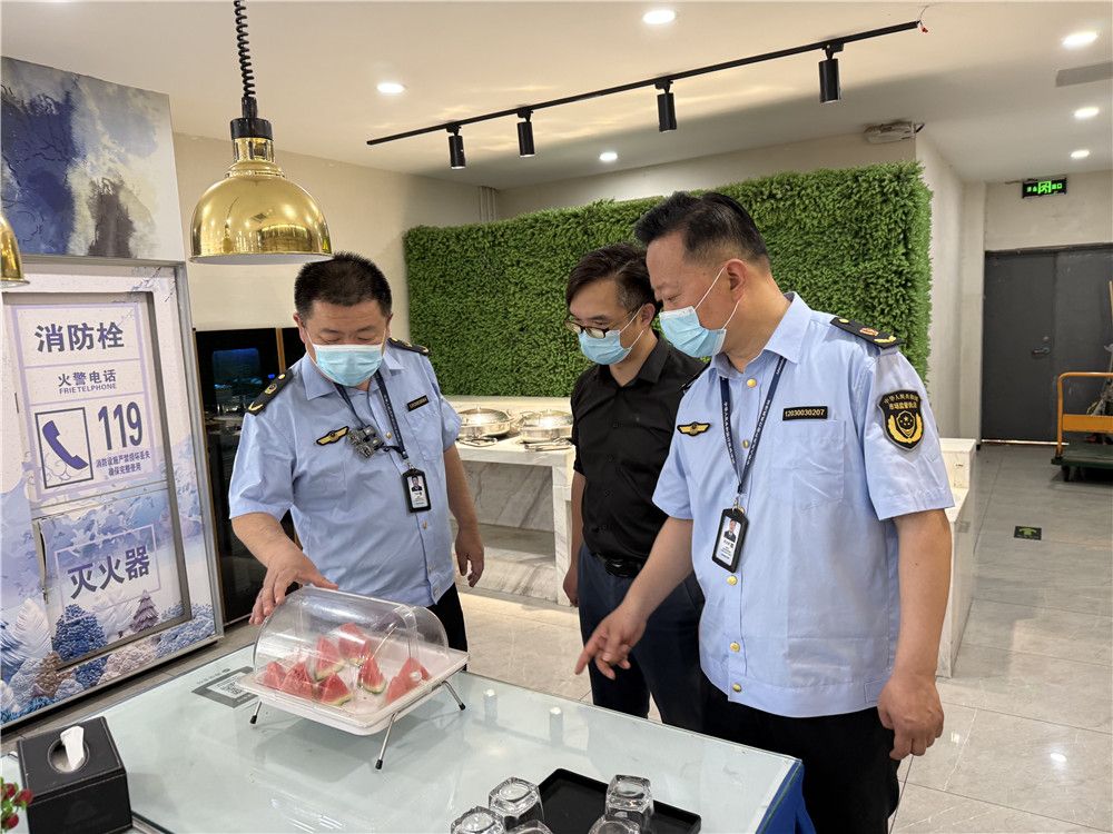 【政合民意】市场监管部门排查考点周边食宿安全